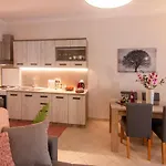 M&M Apartments 1